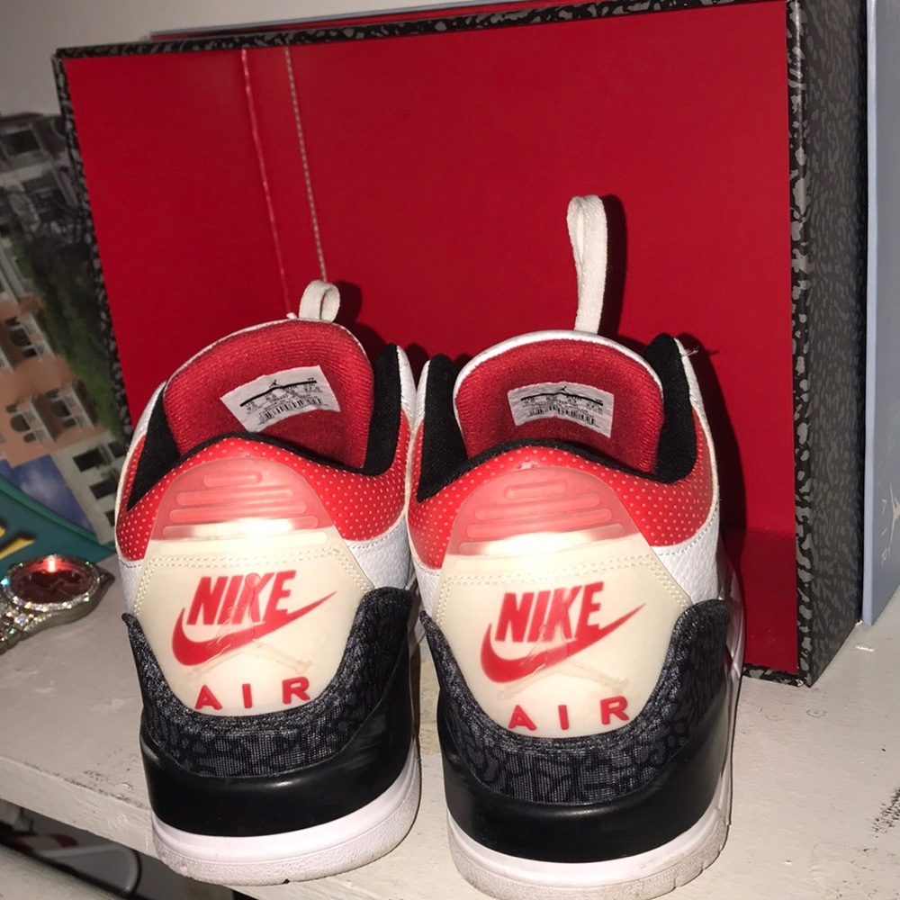 Jordan shoes size 9.5